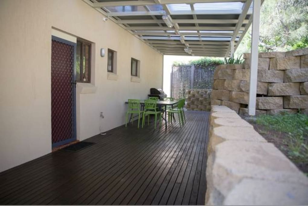 Back BBQ Entertaining Area