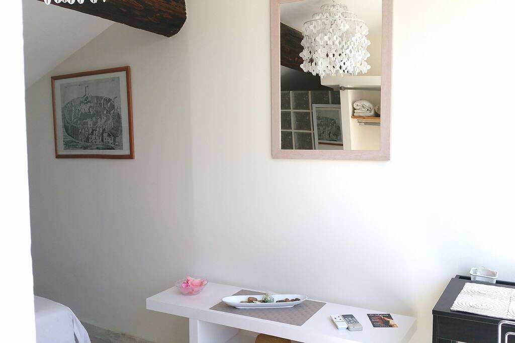 Le côté "Bureau" à côté de la Terrasse