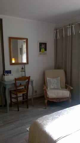 31 RESIDENCE VERT PRE