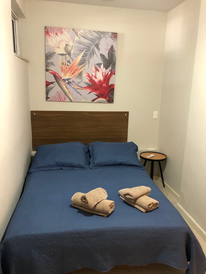 Ოთახი ორადგილიანი საწოლით 