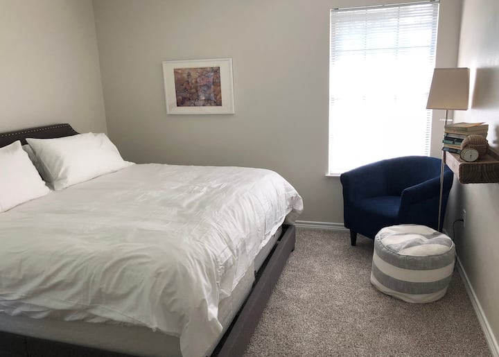 Upstairs king bedroom