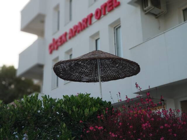 Çiçek Apart Otel managed Airbnb listing 3
