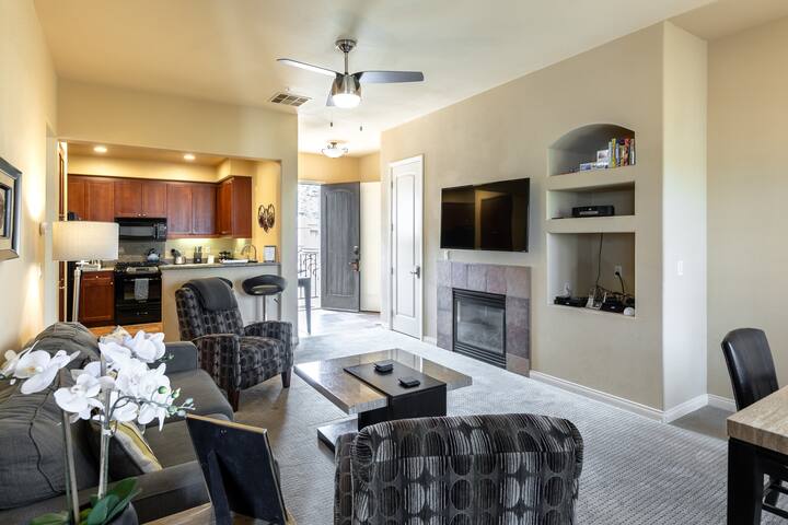 5-STARS! UPSTAIRS NEAR MAIN POOL! REMODELED!