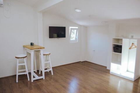 Studio with kitchenette near Clock Tower