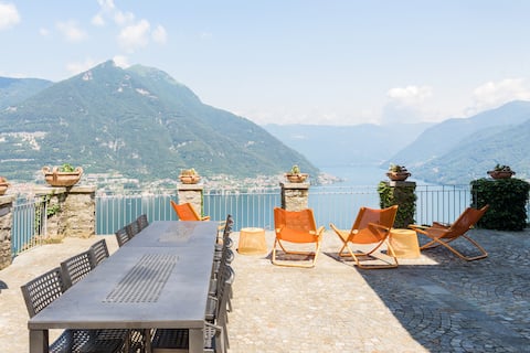 The Big House with private pool, big terrace