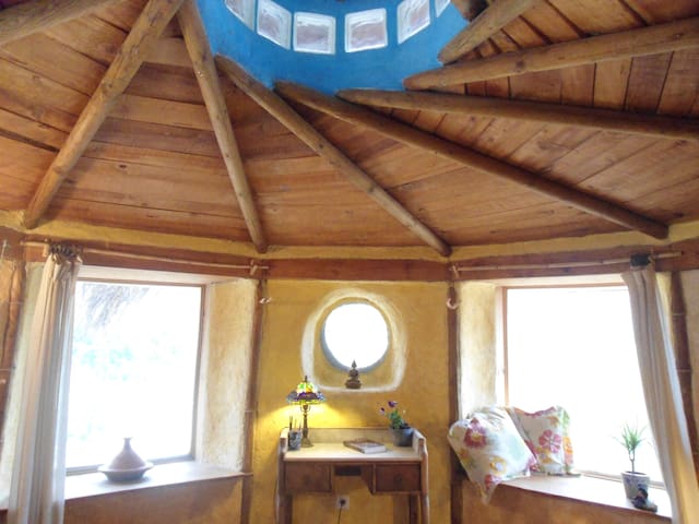 ROMANTIC CABIN OLIVES,small pool