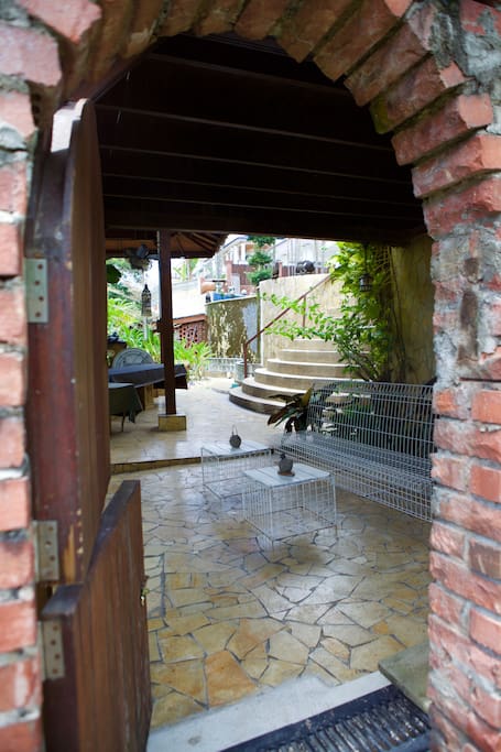 Entrance door
