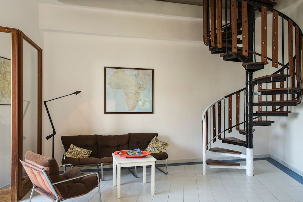 1 floor Sofa and stairs.