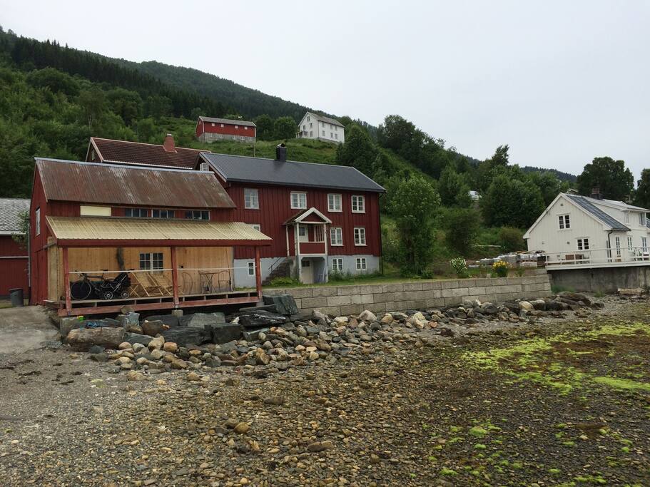 Fra bryggen