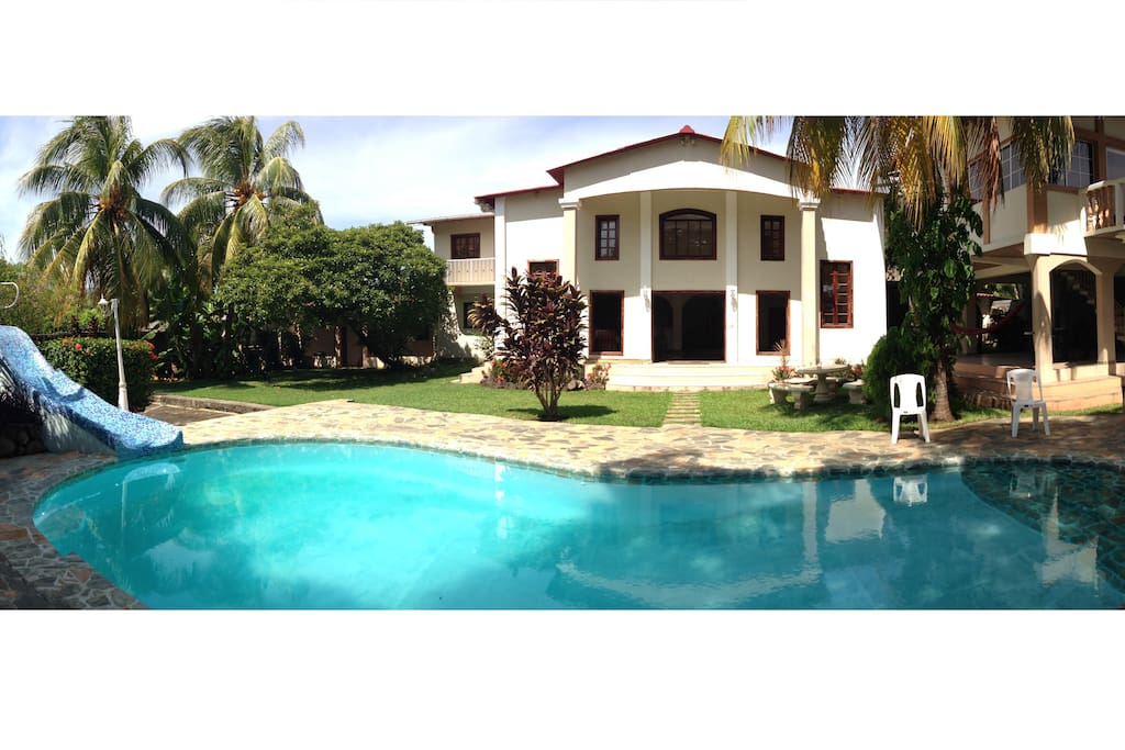 Beautiful Beach Villa Houses for Rent in Acahutla, Sonsonate, El Salvador