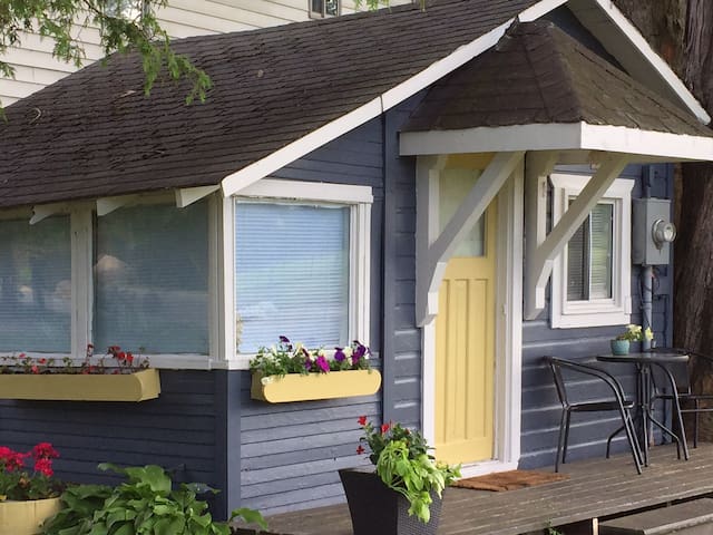 Airbnb Lake Simcoe Vacation Rentals Places To Stay