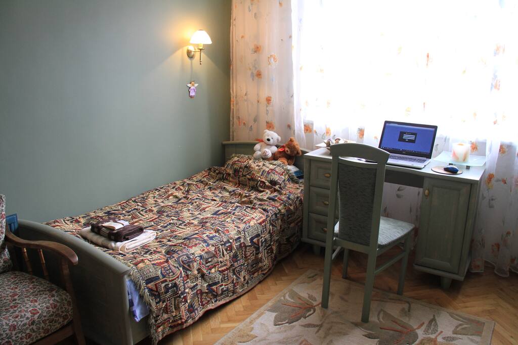 The single bedroom also has a working desk