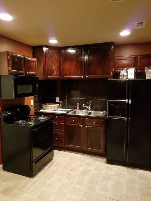 full kitchen