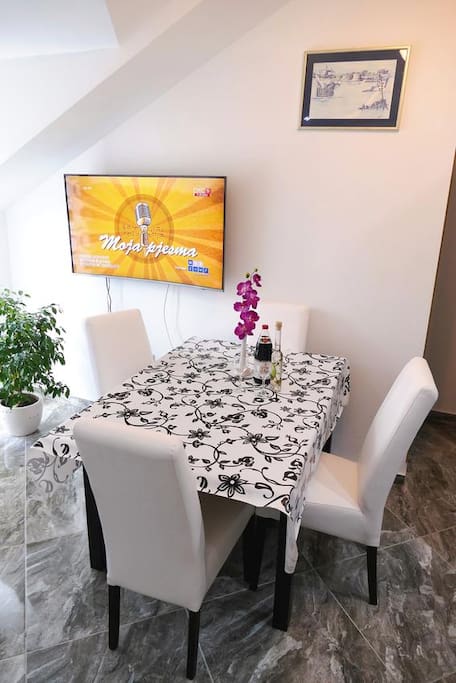 Dining room, Surface: 12 m²