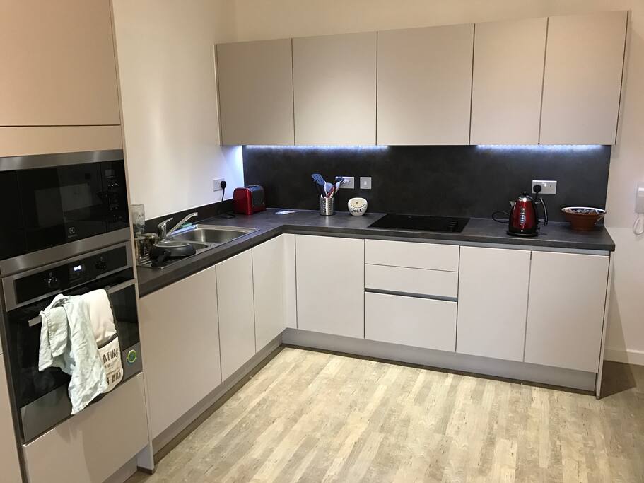 living room - kitchen