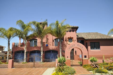 Spanish Villa steps from the Ocean