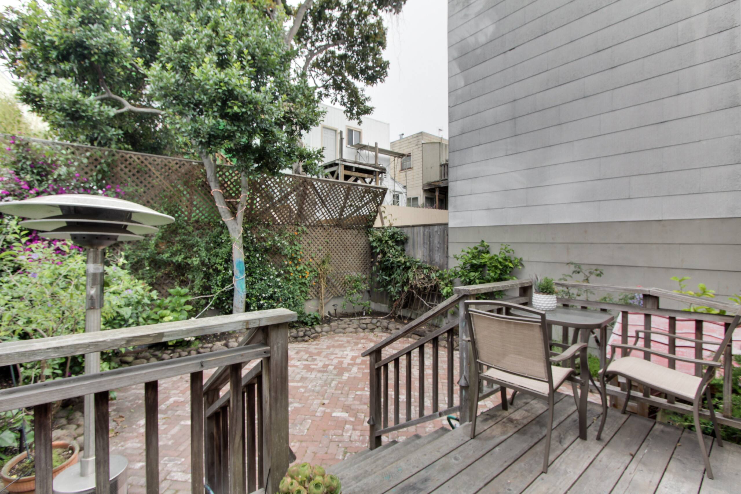 Home in San Francisco · ★4.91 · 4 bedrooms · 5 beds · 2.5 baths - Image 16