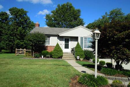 Cozy & Comfortable private room, near to downtown