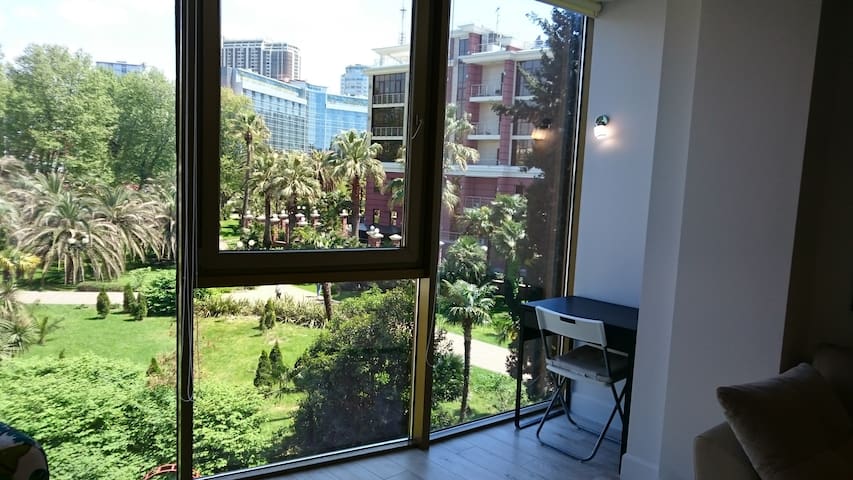 Современная студия 39 кв.м в самом центре Сочи !