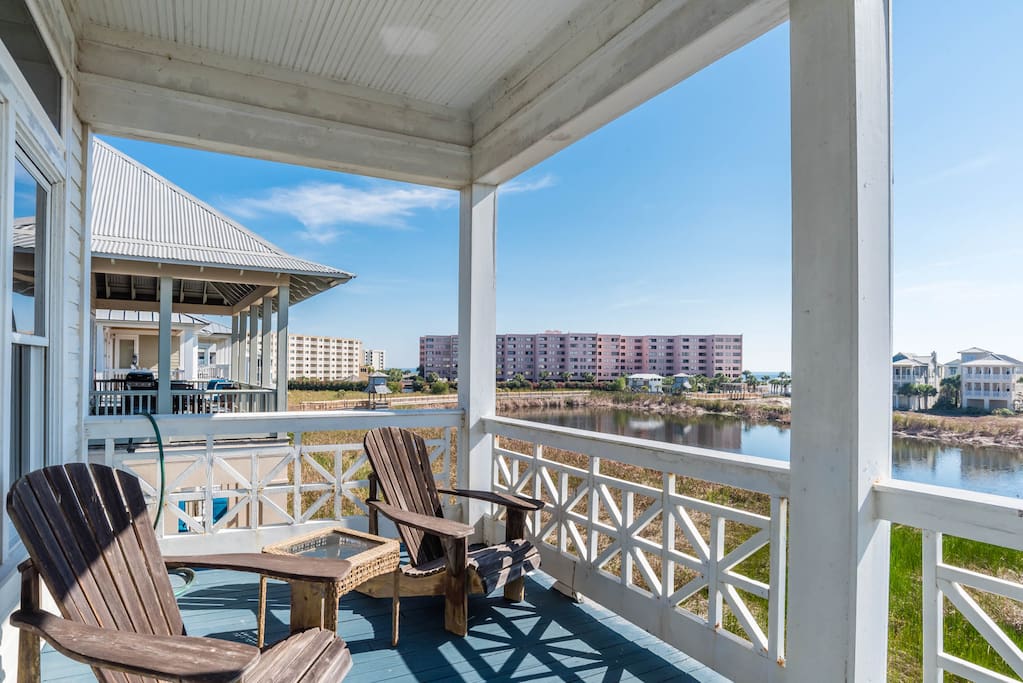 Chair,Furniture,Balcony,Deck,Porch