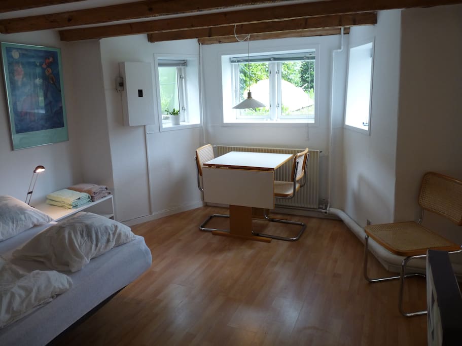 Spiseplads/arbejdsbord