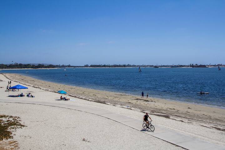 SD Beach House, SUP Lovers Dream! gallery image 3