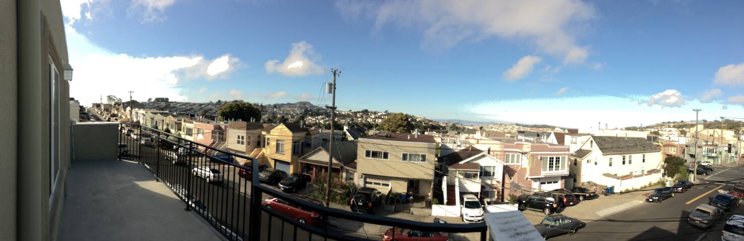 Full house gallery image 5