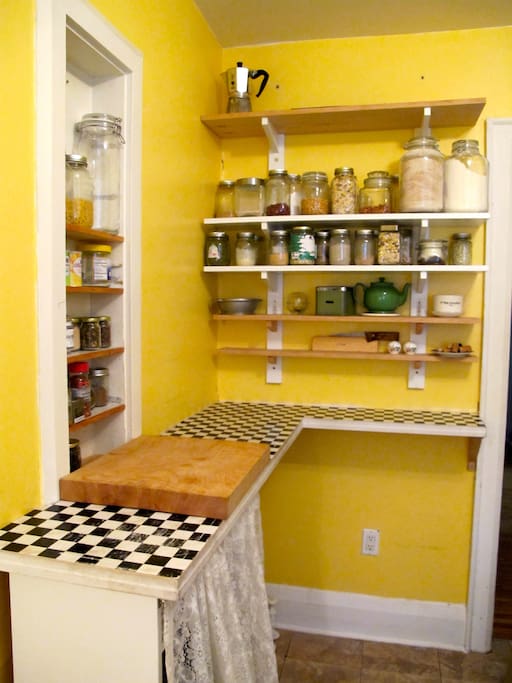 Kitchen - Prep space