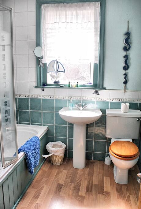 Room 1 - Private Bathroom