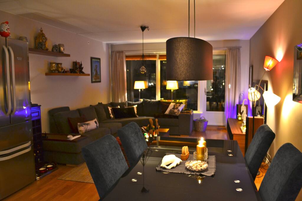 Dining table fits 6 - 8 people