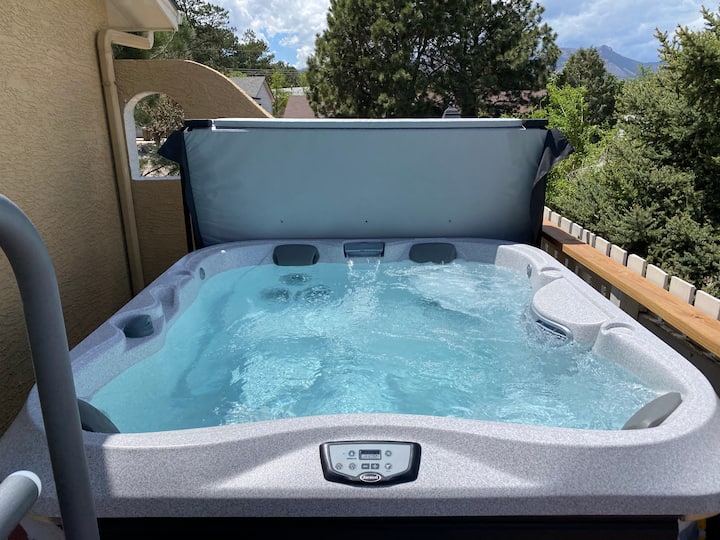 Top 10 Airbnbs With Pool In Colorado Springs, Colorado Updated 2024