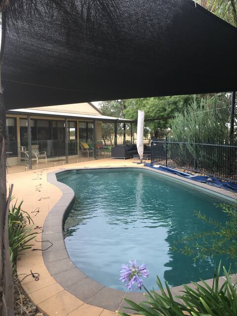 ThePoolHouse@Torrumbarry