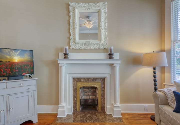 5* Luxury Home Near Forsyth Park - Savannah, GA