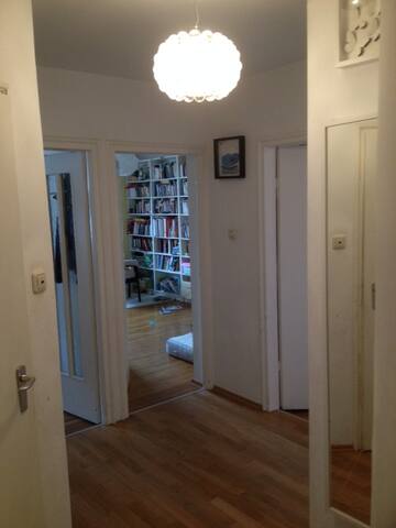 Great flat for Oktoberfest – for couples or 4 gallery image 3