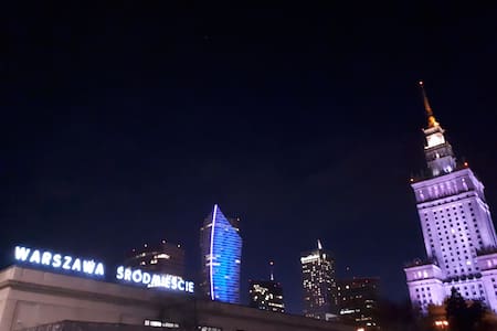 Warsaw City Centre Apartment