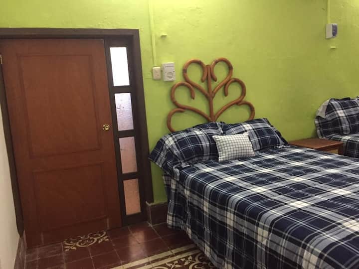 غرفة النوم 1