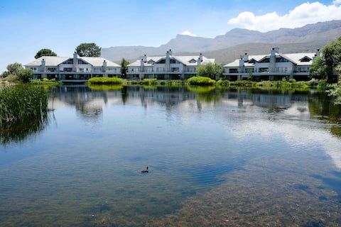 Lakeview Lodge in Pearl Valley • Battery Backup