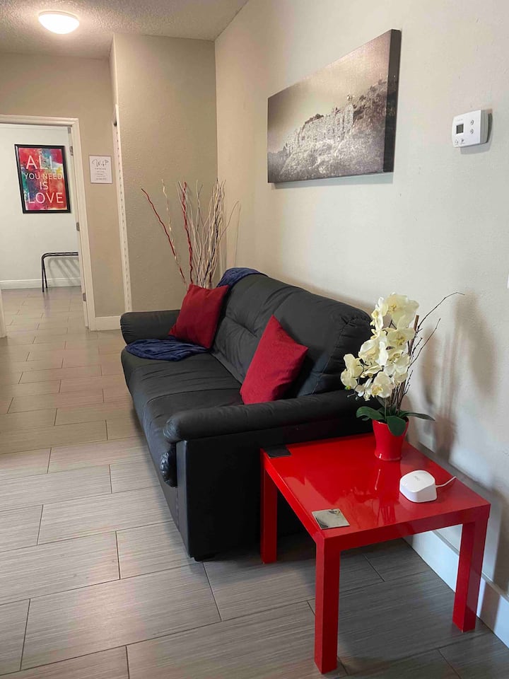 Paradise Suite( Pets Are Not Allowed) - Orlando International Airport (MCO)