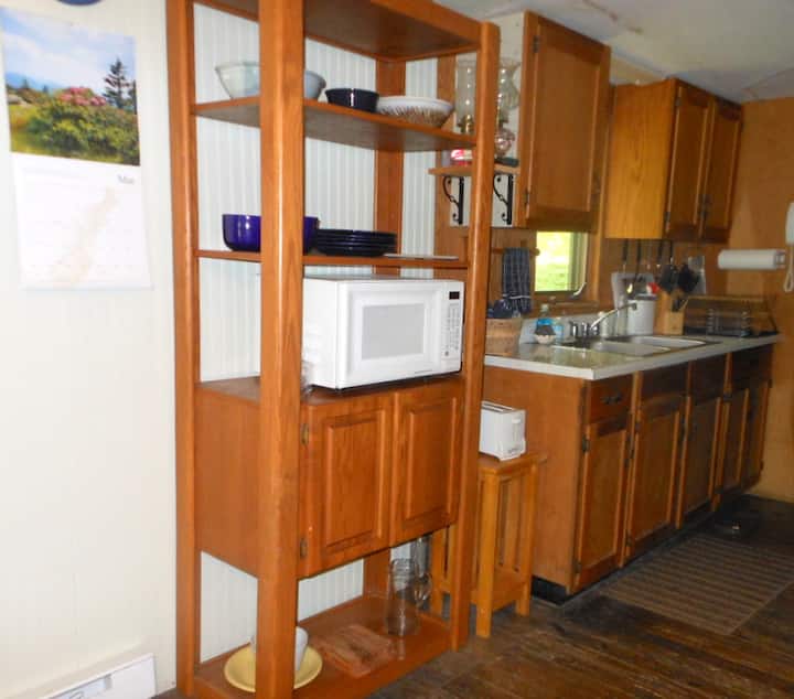 The River Cabin Cabins for Rent in Hinton, West Virginia, United