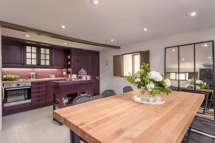 Old Mill: modern, rustic bolthole for two