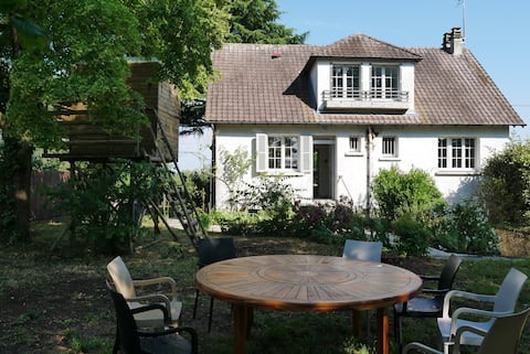 LE CEDRE House on the banks of the Loire 4*
