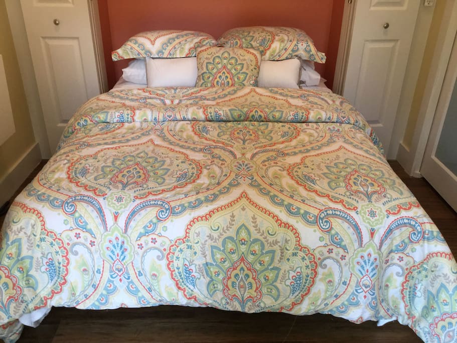 Queen Murphy Bed. Memory Foam Mattress. Fresh linens