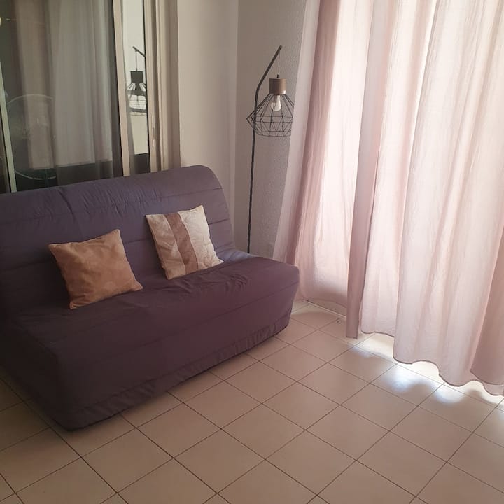 Appartement F 2 Dans Résidence Sécurisée - Saint-Denis, La Réunion