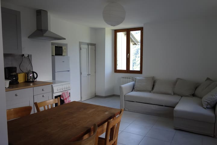 Renovated studio in the heart of Oisans