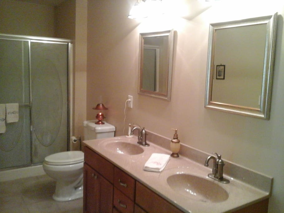 Full bathroom