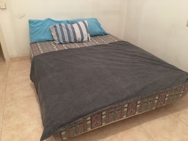 Espaciosa habitación / spacious room