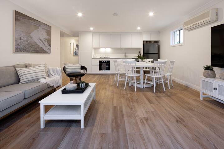 Pelican Place – Beach Retreat gallery image 2