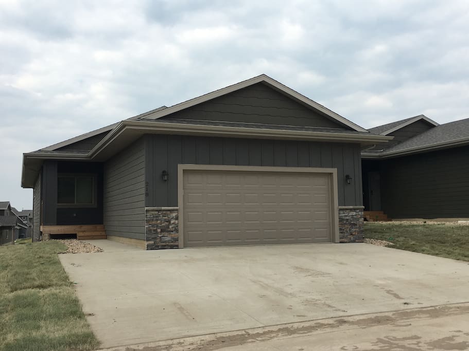 Front of cabin - two car garage and extra-wide driveway