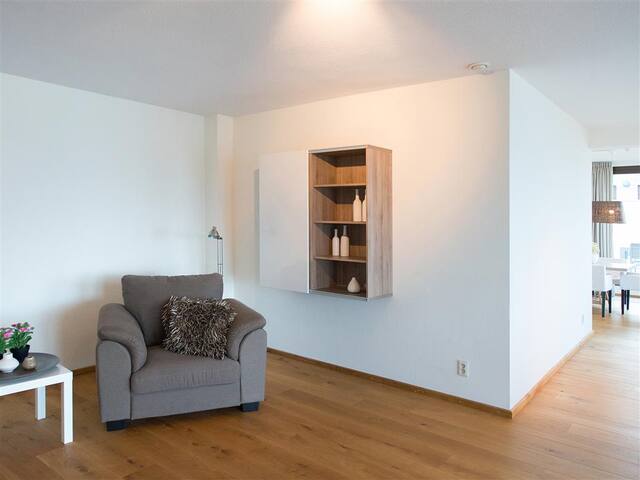 BizStay Harbour 32C Penthouse gallery image 4