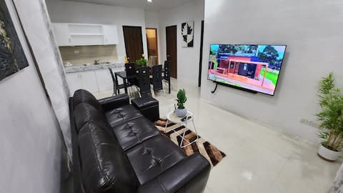 Simple House in Shangrila 1